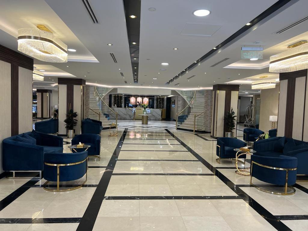 Отель Al Ansar Golden Tulip Медина Экстерьер фото