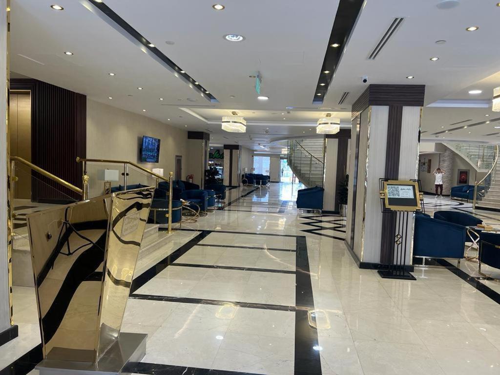 Отель Al Ansar Golden Tulip Медина Экстерьер фото