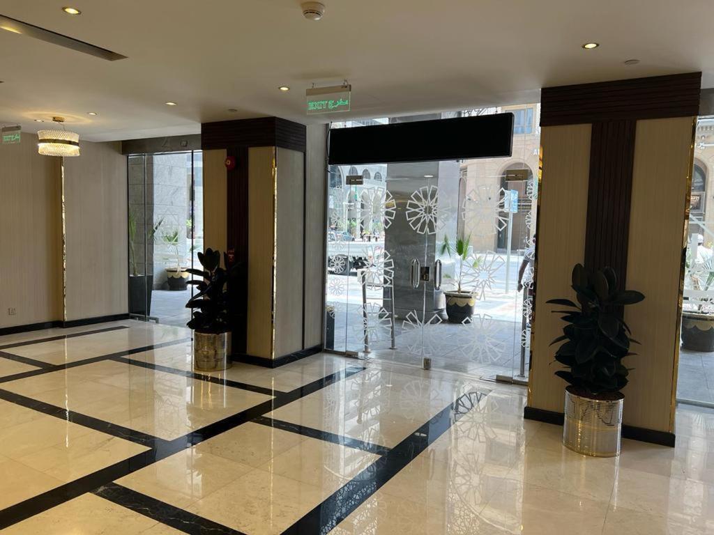 Отель Al Ansar Golden Tulip Медина Экстерьер фото